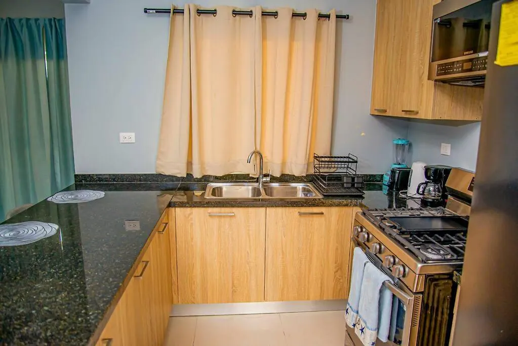 ヴィラ Beautiful Village 3 Bedrooms Furnished Pool Residencial Velero プンタ・カナ